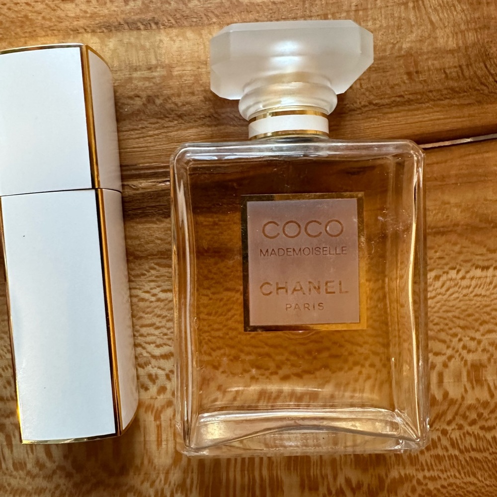 COCO Mademoiselle 3.4 FLoz + Purse Spray